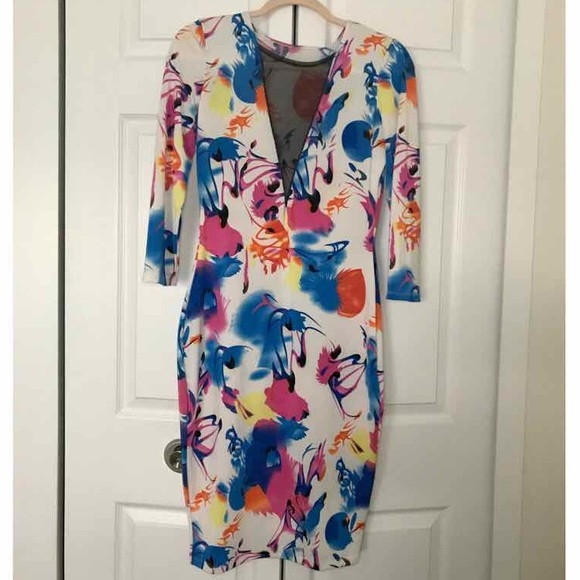 Pretty Floral Dress - Picture 2 of 4